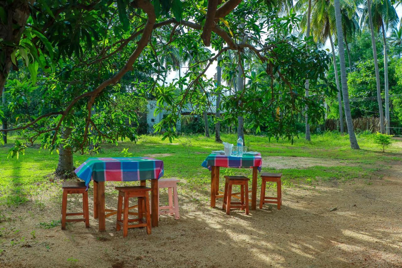 Elena Garden Resort And Restaurant Trincomalee Exterior photo